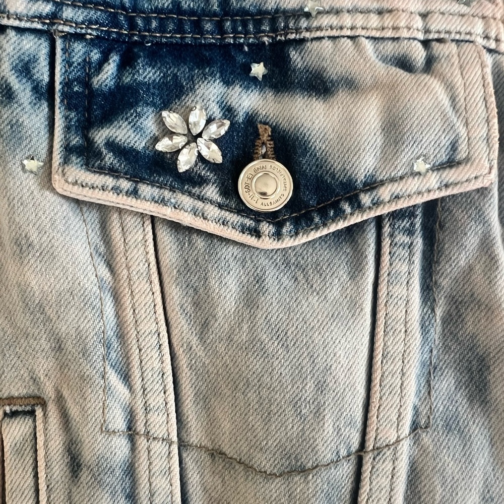 AllSaints Floral Embellished Denim Jean Jacket Monty Size 2 NWOT - Picture 10 of 10